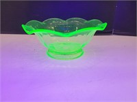 Vaseline Glass Bowl 8" wide