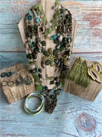 Kiwi Sea Turtle Costume Jewelry Set
