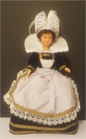Le Minor Doll “Maie de Pont-Aven"