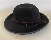 Vintage Helen Kaminski Black Velvet Felt Hat