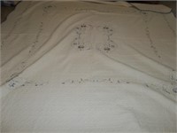 King size machine stitched quilt