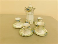 Nippon Cocoa pot & 4 matching cups / saucers
