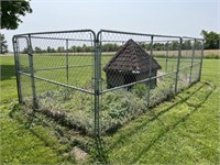 Dog Kennel & Dog House