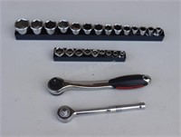 2 Sets of SAE Sockets and Ratchet Handles