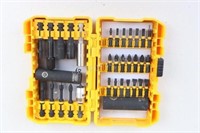 Dewalt - 1/4" Drive, Combination Driver Kit