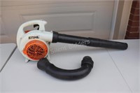 Stihl SH 56C Handheld Leaf Blower