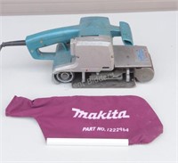 Makita 9924DB Belt Sander - 3" Sanding Width