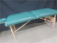 GREEN LEATHER MASSAGE TABLE