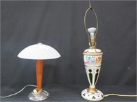 2 ASSORTED TABLE LAMPS *SEE BELOW*