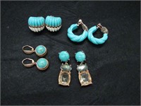 4 Pairs of Blue Earrings