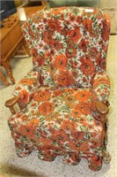 Vintage Rocking Chair Floral Design