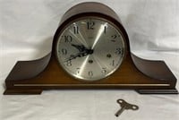 Linden Mantle Clock with Pendulum and Key