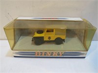 Dinky Matchbox 1949 Land Rover 1:43 Die-Cast MIB
