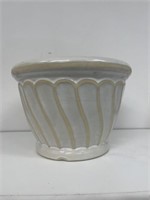 Ceramic Swirl Planter 8" X 11"