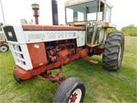 White 1870 Tractor w/cab 2wd. Running