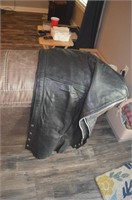 LADIES SMALL LEATHER CHAPS NEW
