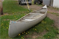 Alumacraft 16ft. Canoe