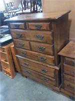 7 drawer chest/dresser