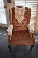 Wingback Button Back Chair