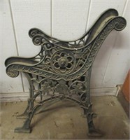 Ornate style pair of cast iron bench legs.