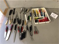 KNIVES AND KITCHEN UTENSILS