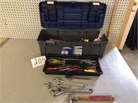 MASTERCRAFT TOOL BOX AND CONTENTS
