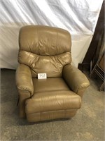 LEATHER RECLINER CHAIR - LAZYBOY
