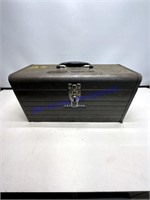 Metal craftsman toolbox with tray