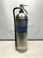 2 1/2 gallon pneumatic, pressurized, water, fire e