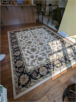 Very clean Thomasville floral style rug