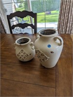 Pair of cermics vases