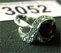 Ladies ring