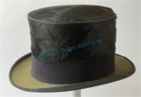 19th century gentleman’s beaver felt top hat