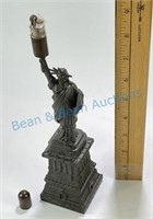 Vintage metal cast Statue of Liberty lighter.