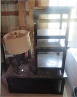 Coffee and end table set with (2) lamps.