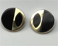 14 Kt. Gold Black Onyx Earrings.