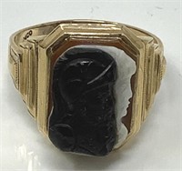 10 Kt Gold Double Cameo Ring, Size 11.