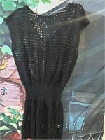 Women’s woven swimsuit coverup, black (like new,