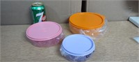 Ensemble de 3 plats Tupperware neuf