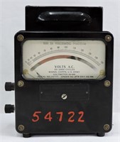 Vintage US Army Signal Corp AC Voltmeter By Weston