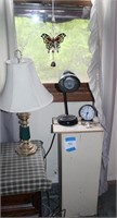 ANTIQUE STAND W/ LAMPS, CLOCK & BUTTERFLY ORNAMENT