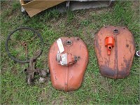 Misc Allis Chalmers G Parts on a Pallet