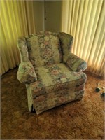 Floral pattern stuffed chair