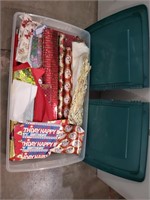 Big Lot of Gift Wrapping Paper & Gift Bags for