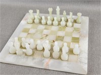 Onyx Chess Board w/ Most Pieces