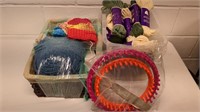 Yarn crafts - yarn, looms, needles, patterns XE