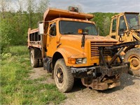 International Dump Truck - NOT TITLED