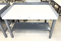 Steel base work station with a three side