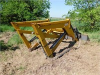 Exee-On front loader with bucket