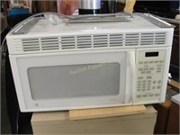 Built-in GE Microwave Oven